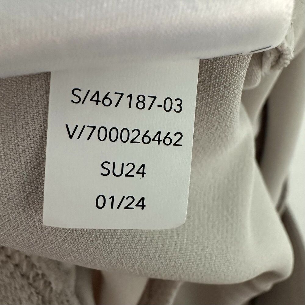Athleta Endless High Rise Cargo Pant Sz 8 Abalone Beige Tapered Travel Trousers - Picture 13 of 13